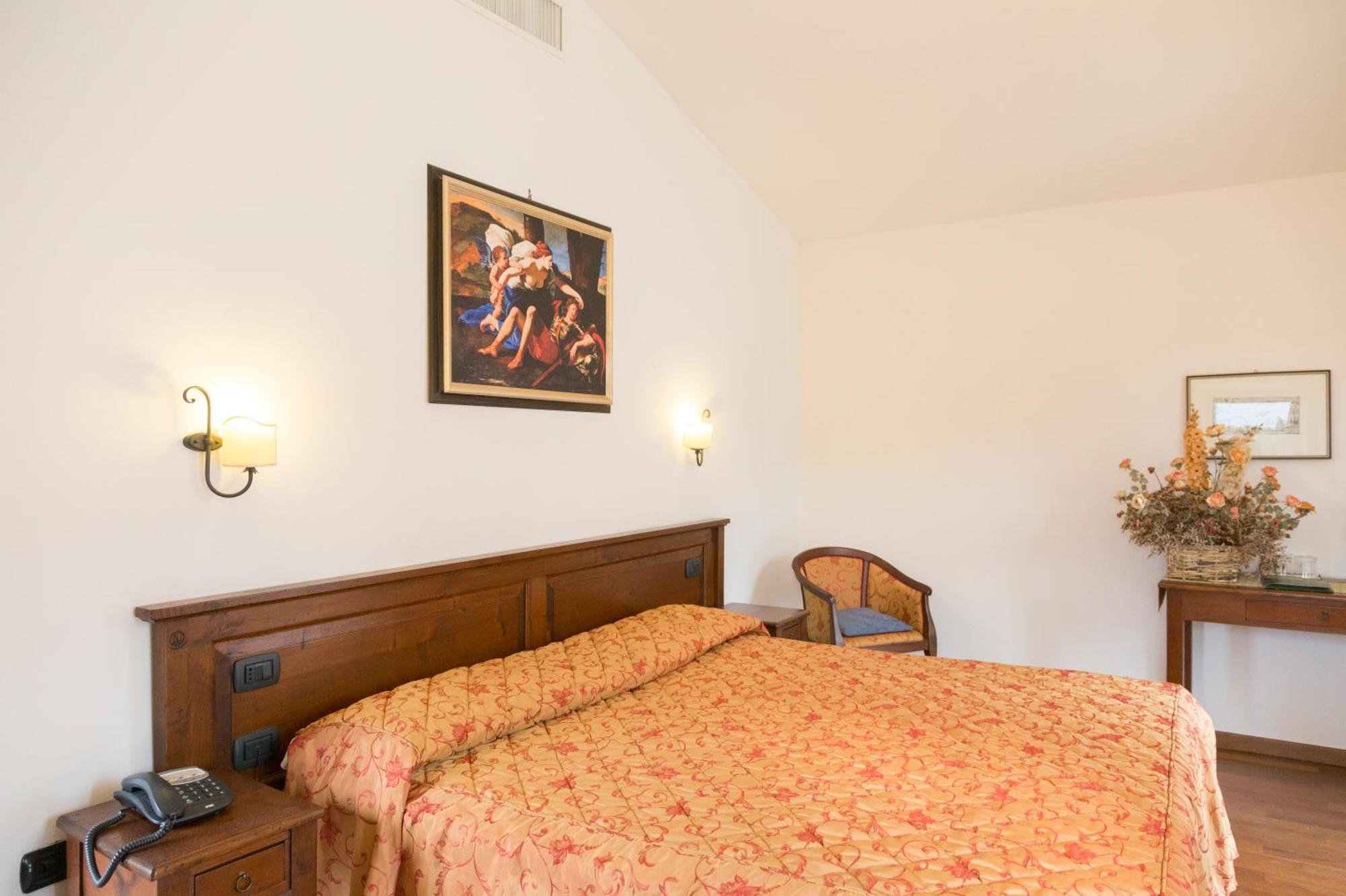 Colleverde Country House & Spa 乌尔比诺 外观 照片