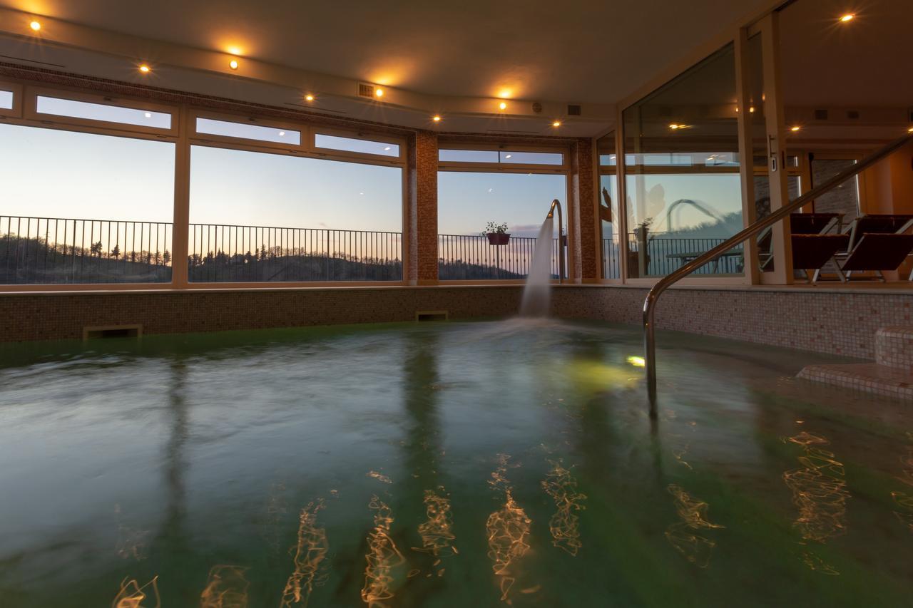 Colleverde Country House & Spa 乌尔比诺 外观 照片