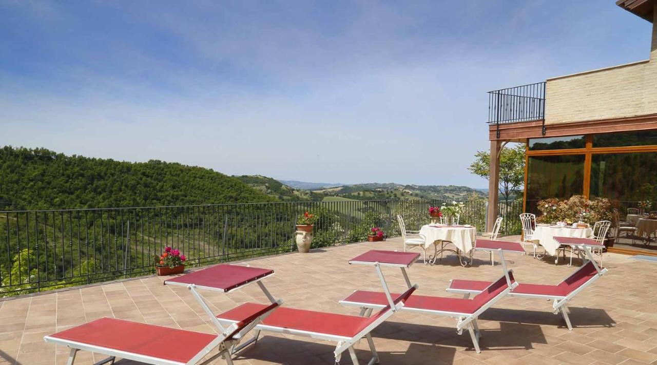 Colleverde Country House & Spa 乌尔比诺 外观 照片